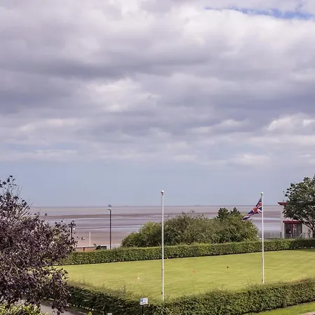Seaview - Private Balcony - Contractors Apartment Cleethorpes Exterior photo